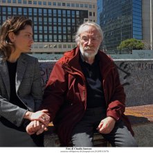 La tenerezza: Giovanna Mezzogiorno e Renato Carpentieri in una scena del film