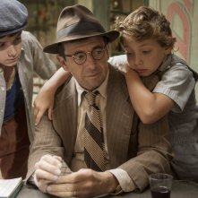 Un sacchetto di biglie: Patrick Bruel, Dorian Le Clech e Batyste Fleurial in una scena del film