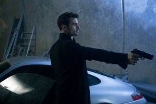 Underworld - Blood Wars: Theo James in una scena del film