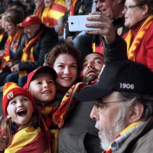 A casa nostra: Guillaume Gouix ed Émilie Dequenne in un momento del film