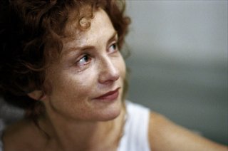 Gabrielle: Isabelle Huppert in un'immagine del film