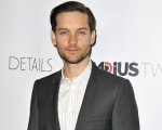 Tobey Maguire debutta alla regia con Blood on Snow