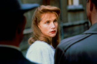 Un affare di donne: Isabelle Huppert in una scena del film