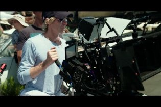 Transformers: The Last Knight - 3D Featurette