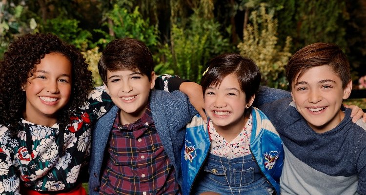 Andi Mack 2017 Serie Tv Movieplayerit