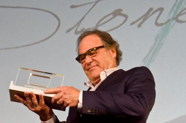 Oliver Stone ritira un premio al Lucca Film festival