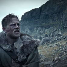 King Arthur: Legend of the Sword - Charlie Hunnam in una foto del film