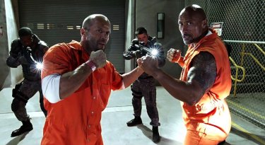 images/2017/04/12/fast-furious-8-official-trailer-2.jpg