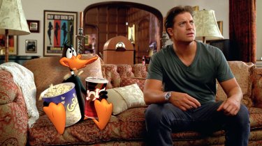 images/2017/04/14/looney-tunes-back-in-action-daffy-duck-brendan-fraser.jpg