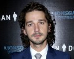 Shia LaBeouf vivrà per un mese in un cottage in Lapponia da solo per il prossimo progetto artistico