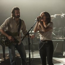 A Star is Born: la prima immagine di Bradley Cooper e Lady Gaga