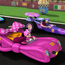 Topolino e Gli Amici del Rally: Minnie e Paperina