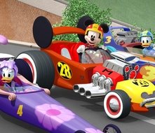 Topolino e Gli Amici del Rally: una scena della serie