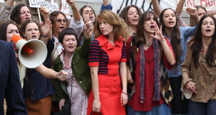 Di Padre In Figlia Fiction Replica 2020