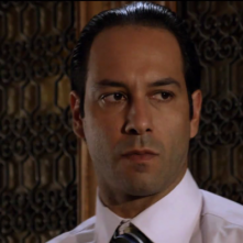 Il mondo di mezzo: Matteo Branciamore in una scena del film