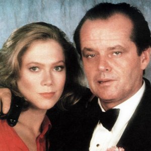 L'onore dei Prizzi: Jack Nicholson e Kathleen Turner in un'immagine promozionale del film