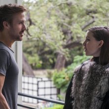Song to Song: Ryan Gosling e Lykke Li in una scena del film