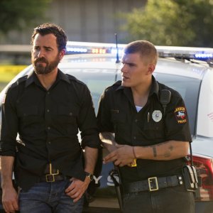 The Leftovers: Justin Theroux e Chris Zylka in una foto di The Book of Kevin