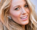 Blake Lively reagisce a una domanda sulla moda: 'La faresti a un uomo?'