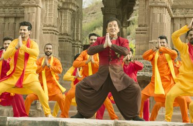 Kung Fu Yoga: Jackie Chan in una scena del film