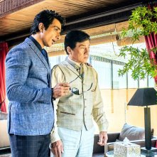 Kung Fu Yoga: Jackie Chan e Sonu Sood in una scena del film