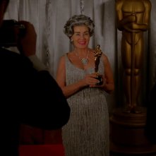Feud: una scena della serie con Jessica Lange