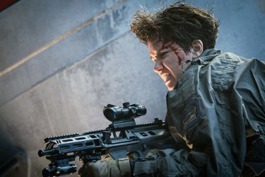 Alien: Covenant, Katherine Waterston in un momento del film