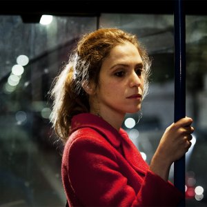 Sole, cuore, amore: Isabella Ragonese in un'immagine del film