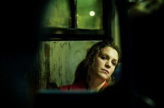 Sole, cuore, amore: Isabella Ragonese in un'immagine tratta dal film