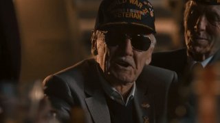 images/2017/04/26/stan-lee-ultron.jpg
