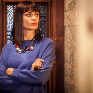 The Space Between: Maeve Dermody in una scena del film