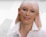Okja: Tilda Swinton si preoccupa degli incubi dei maiali in un nuovo spot