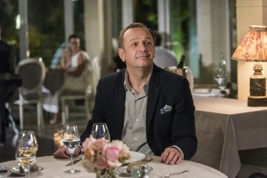 Paris Can Wait: Arnaud Viard in una scena del film