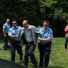 Wilson: Woody Harrelson portato via dalla polizia in una scena del film