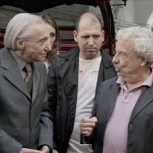 E se mi comprassi una sedia?: Benedetto Casillo e Sergio Solli in una scena del film