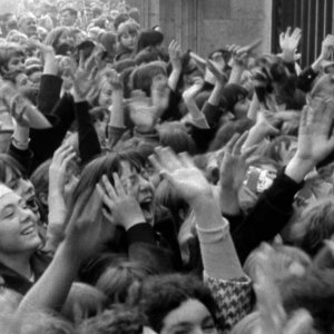 The Beatles: Sgt. Pepper and Beyond, un'immagine del documentario