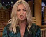 The Big Bang Theory, Kaley Cuoco canta la sigla in diretta! (VIDEO)