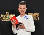 MTV Movie and TV Awards 2017: una Millie Bobby Brown militante e commossa ritira il premio per Stranger Things