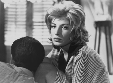 L'avventura: Monica Vitti in una scena del film