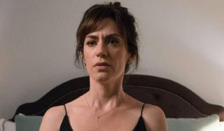 Billions: una scena della seconda stagione con Maggie Siff