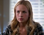 Britt Robertson e Jamie Blackley nel cast di The Postcard Killings