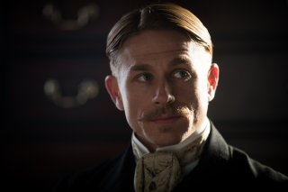 Civiltà perduta: un primo piano di Charlie Hunnam
