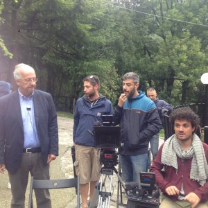 Indizi di felicità: Walter Veltroni e Davide Manca sul set del documentario