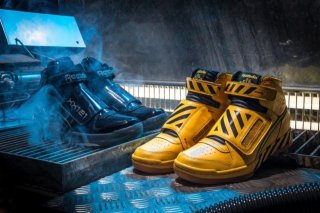 images/2017/05/13/alien-shoes-640x427.jpg