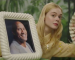 Elle Fanning ironizza sul suo nome nel divertente corto di Vogue