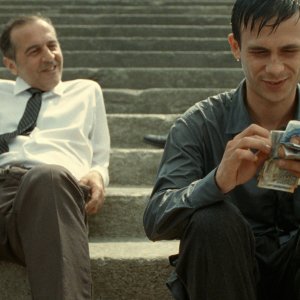 Jupiter's Moon: i protagonisti in una scena del film