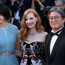 Cannes 2017: Jessica Chastain, Park Chan-Wook e Fan Bingbing sul red carpet inaugurale