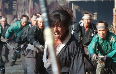 Blade of the Immortal: Takuya Kimura in una scena del film di Miike