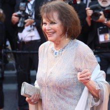 Cannes 2017: Claudia Cardinale sul red carpet per il settantesimo anno della manifestazione