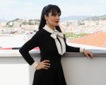 Salma Hayek parla della tragedia di Manchester: 'Come madre sono terrorizzata'